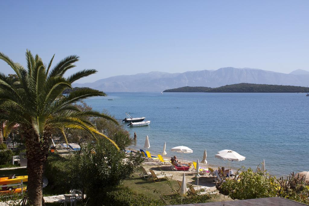 Hotel Nydri Beach Exterior photo