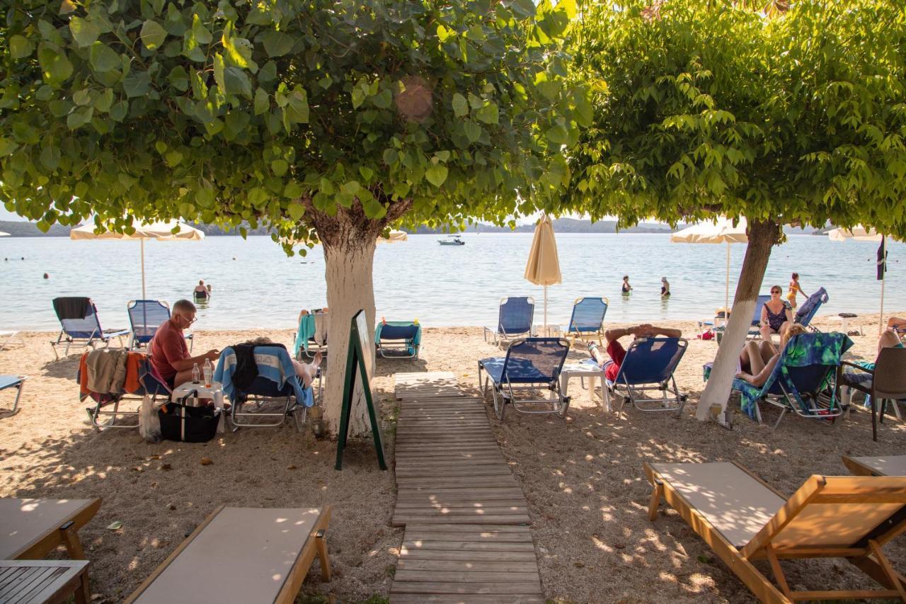 Hotel Nydri Beach Exterior photo